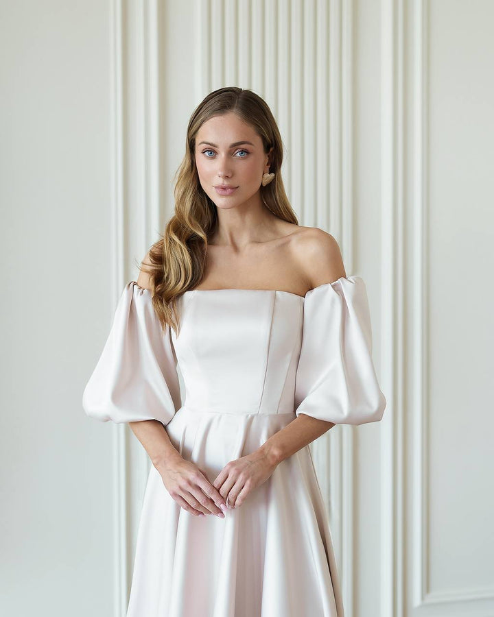 Smėlio spalvos nuotakos suknelė „Baleja“