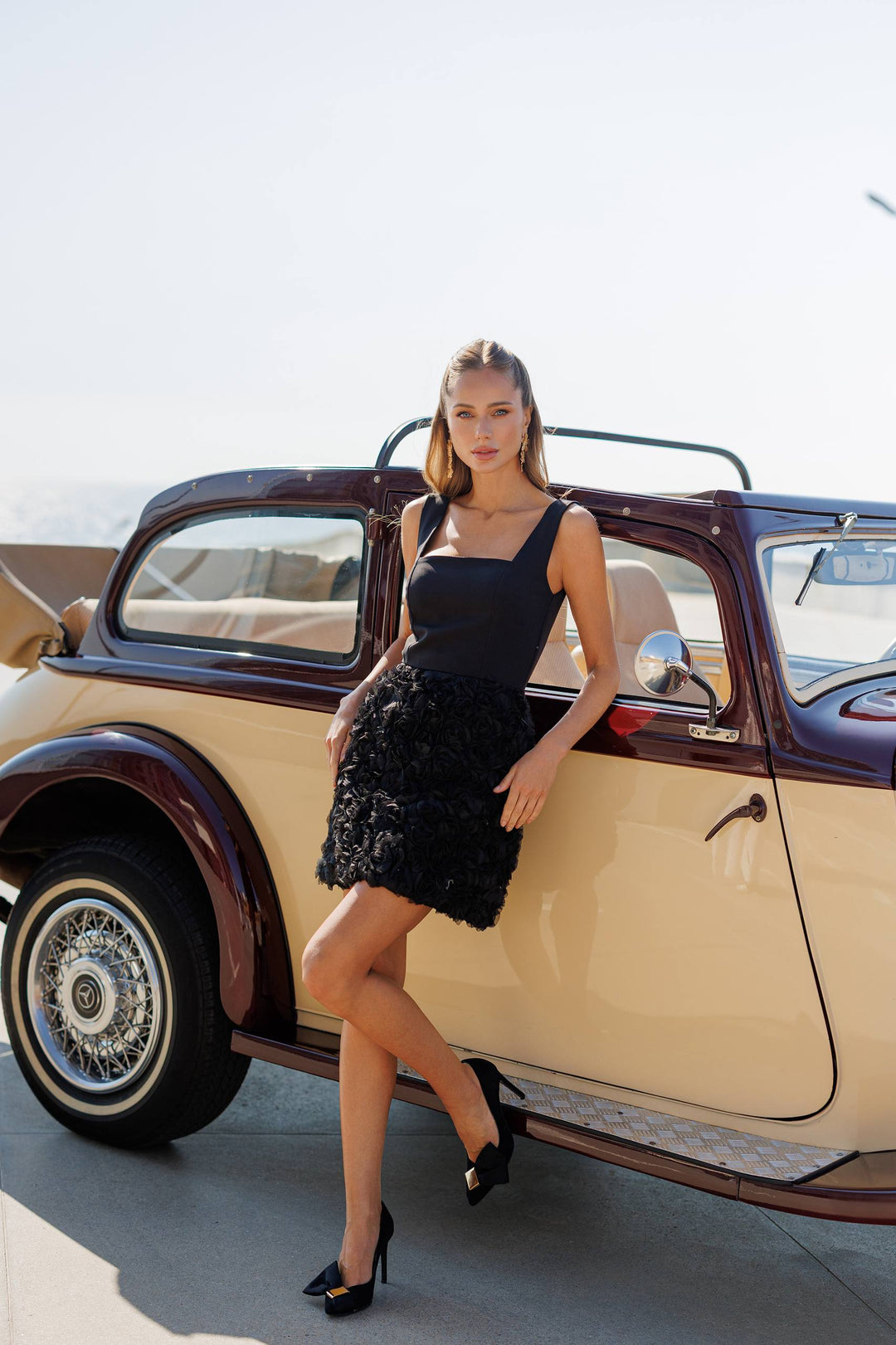 Juoda suknelė „Femela“