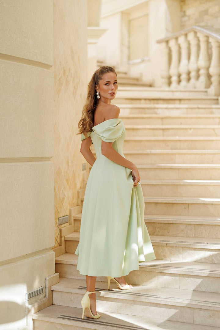 Alyvuogių spalvos suknelė „Domeja“