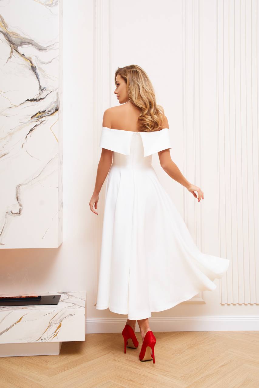 Balta midi suknelė "Santara"