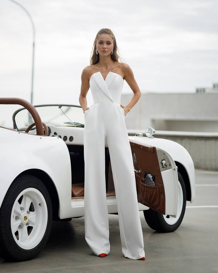 Baltas kombinezonas "Flatera"