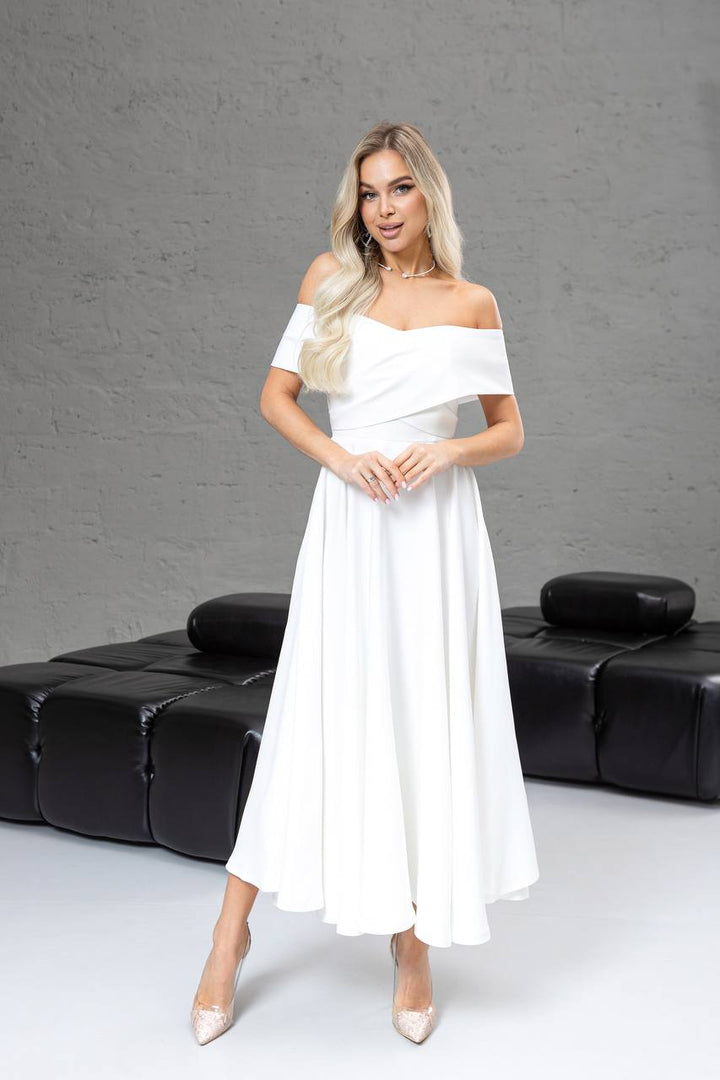 Balta midi suknelė "Santara"