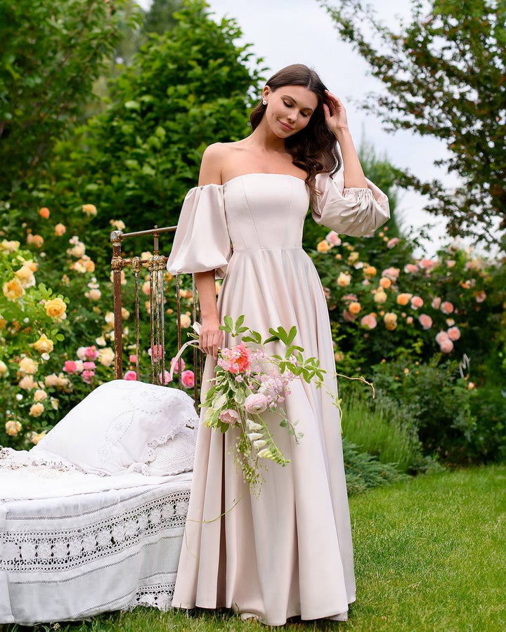 Smėlio spalvos nuotakos suknelė „Baleja“