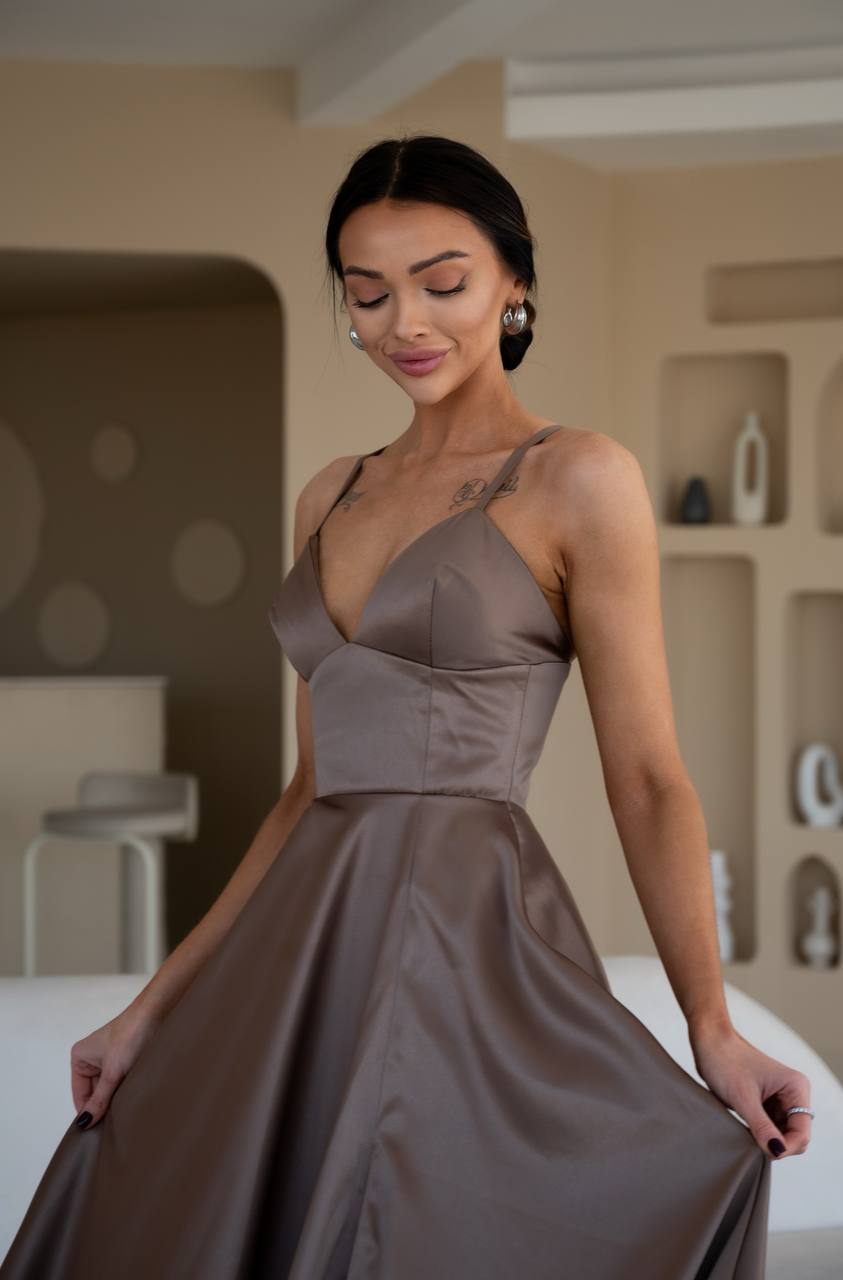 Long brown dress “Datela”
