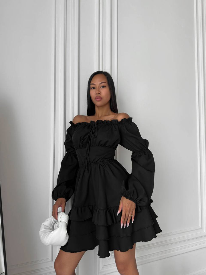 Black dress “Kemesa”