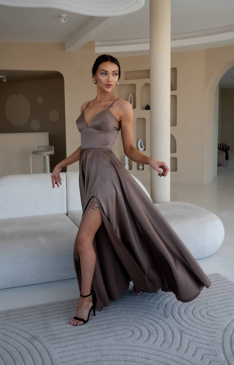 Long brown dress “Datela”