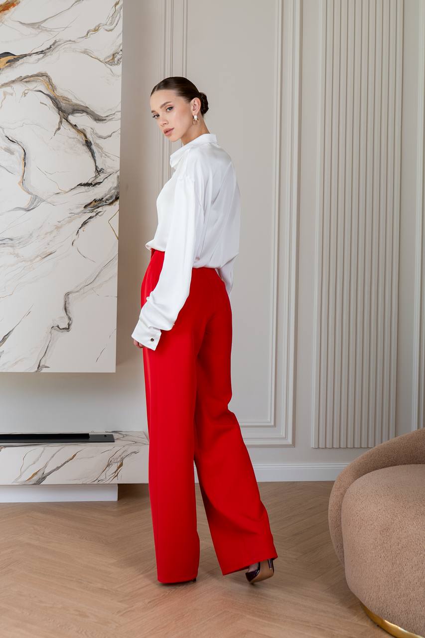 Red classic trousers “Crystal line”