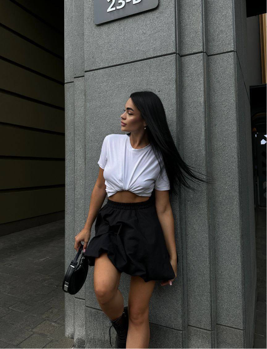 Black skirt “Balloon”