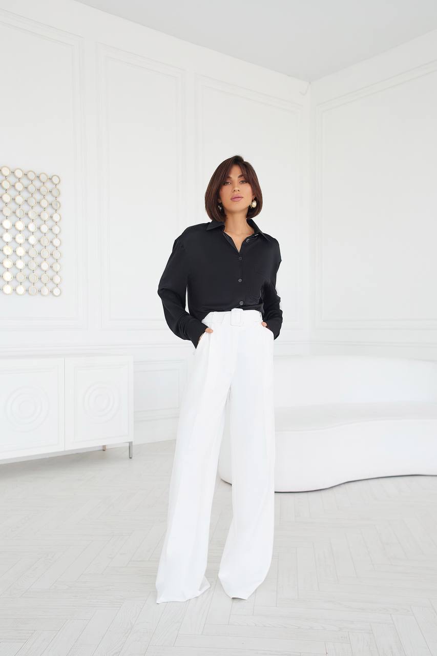 White trousers with belt “Paleja”