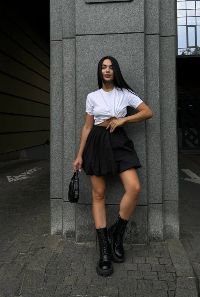 Black skirt “Balloon”