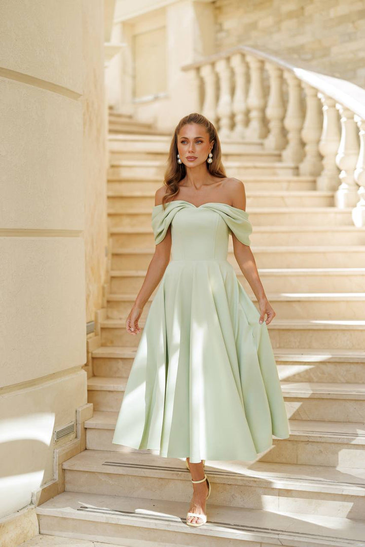 Alyvuogių spalvos suknelė „Domeja“