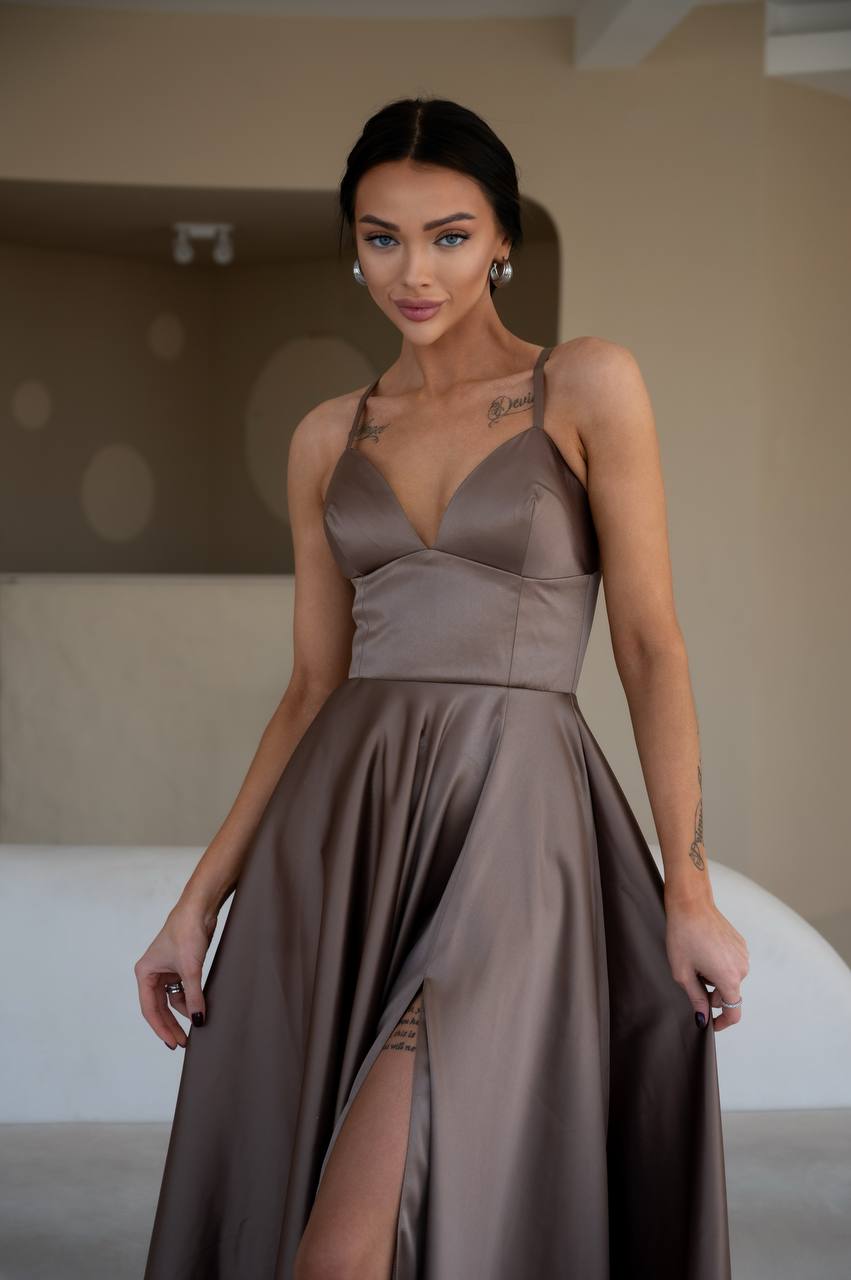 Long brown dress “Datela”