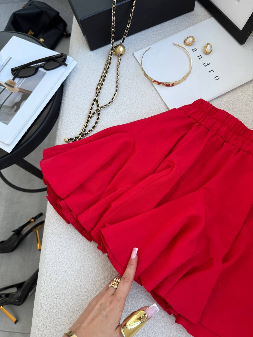 Red skirt-shorts “Melania”