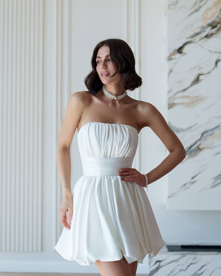 Prabangi balta suknelė „Sotela“