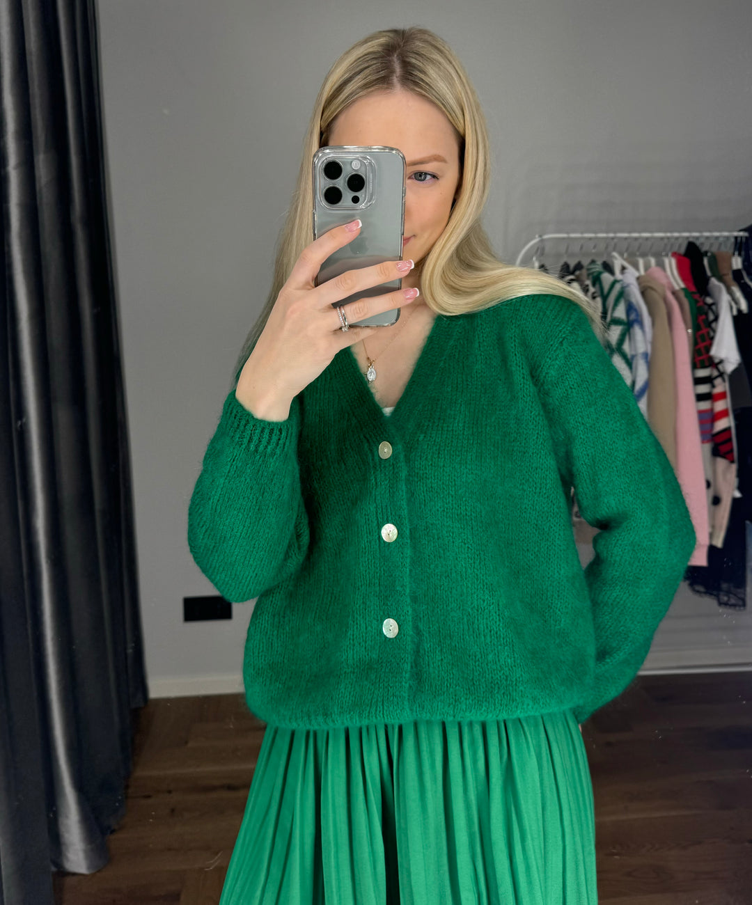 Moheros megztinis "Emerald"