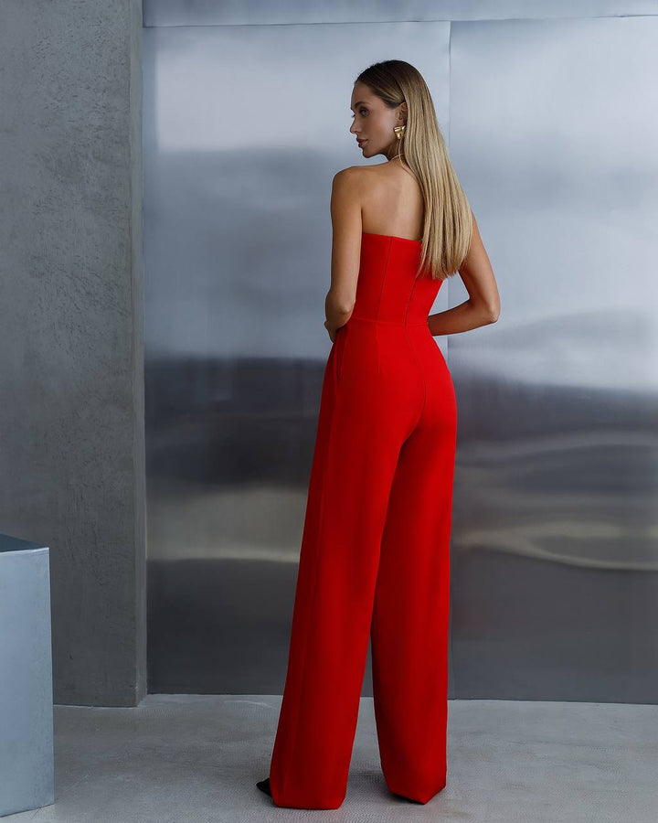 Raudonas kombinezonas "Flatera"