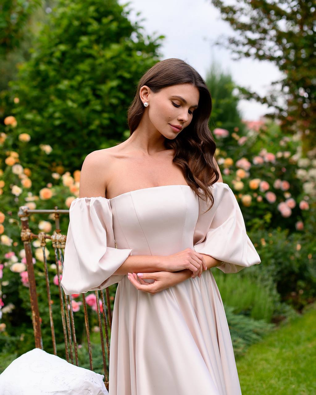 Smėlio spalvos nuotakos suknelė „Baleja“