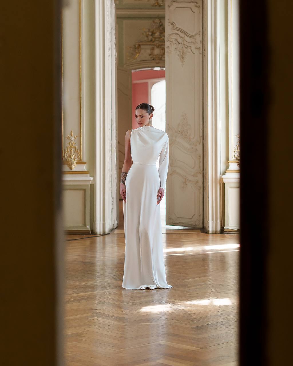 Balta maxi suknelė „Hela“