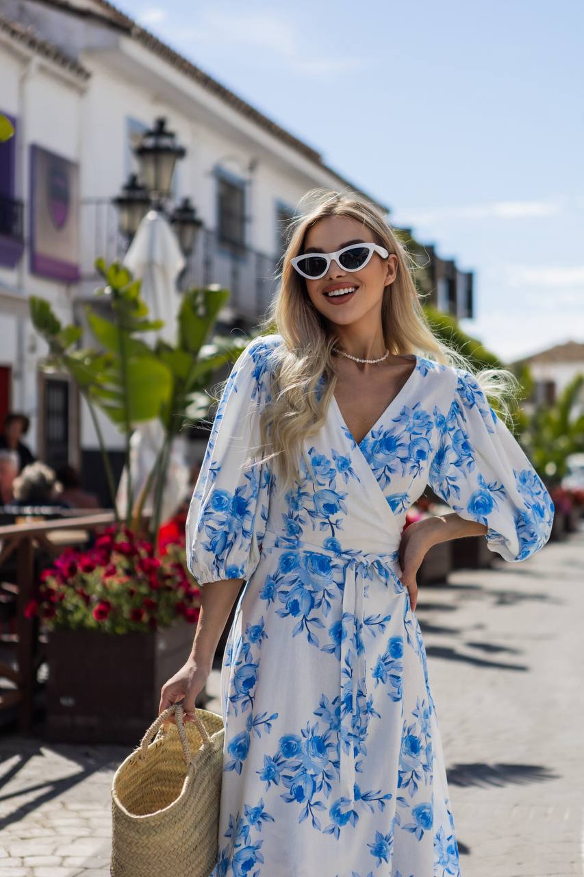 Lininė suknelė su gėlių raštais "Arija"