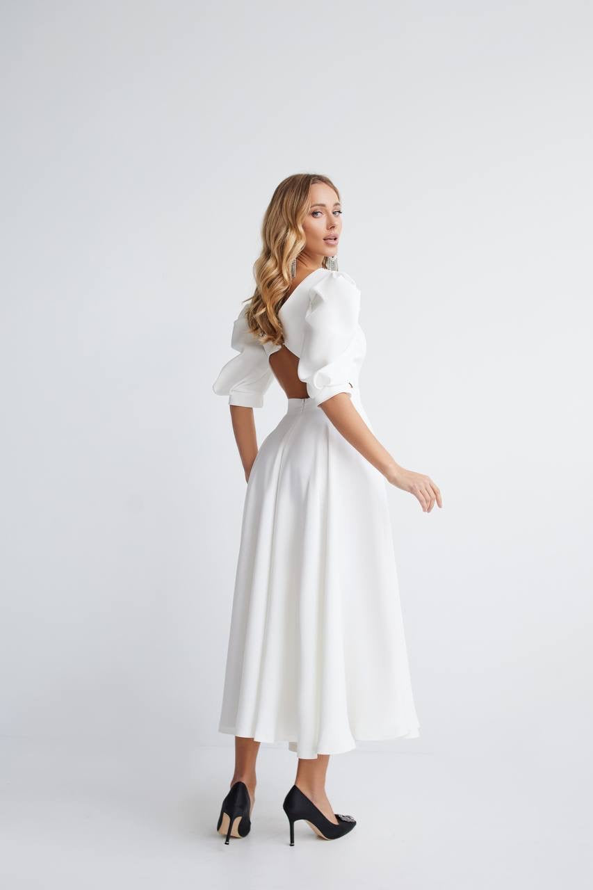 Balta midi suknelė "Open back pearl"