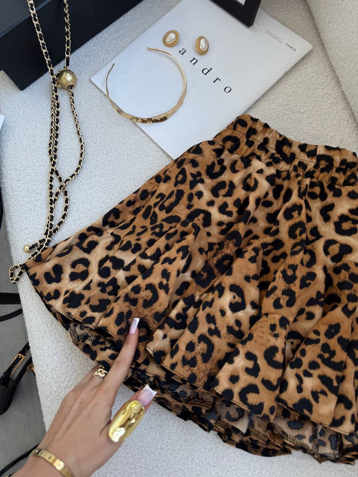 Leo print skirt-shorts “Melania”