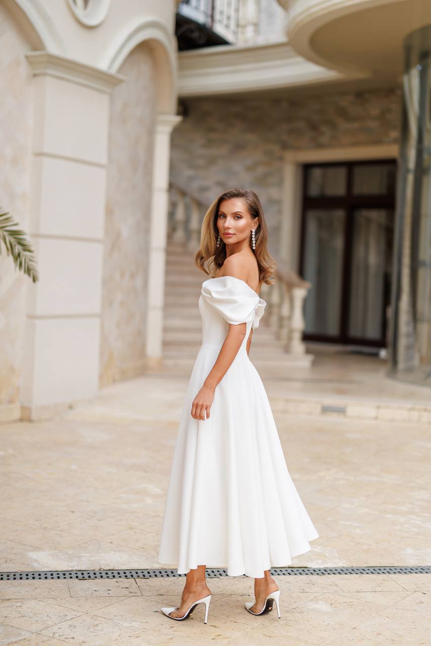 White dress “Domeja”