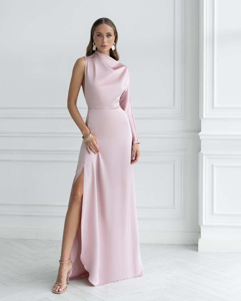 Maxi pink dress “Hela”