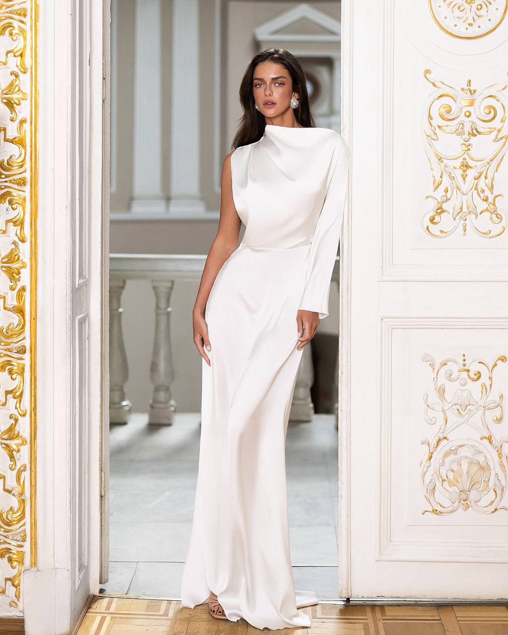 White maxi dress “Hela”