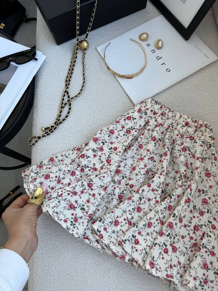 White with red flowers skirt-shorts “Melania”