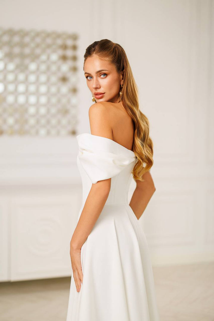 White dress “Domeja”