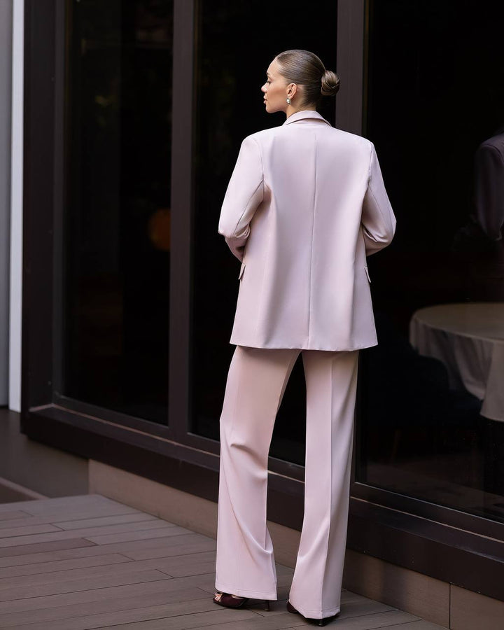 Rožinis trijų dalių kostiumas "Ultra classy"