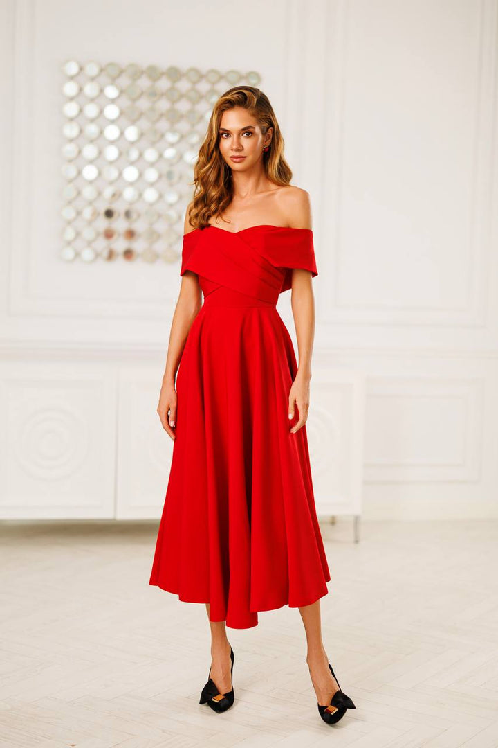 Red midi dress “Santara”
