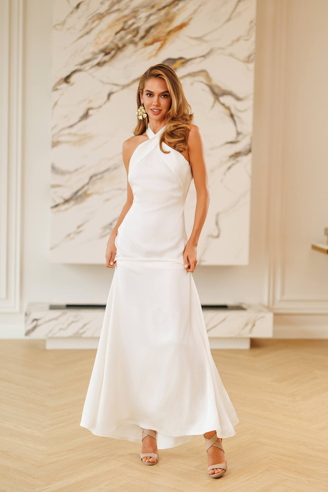 White maxi dress “Meja”