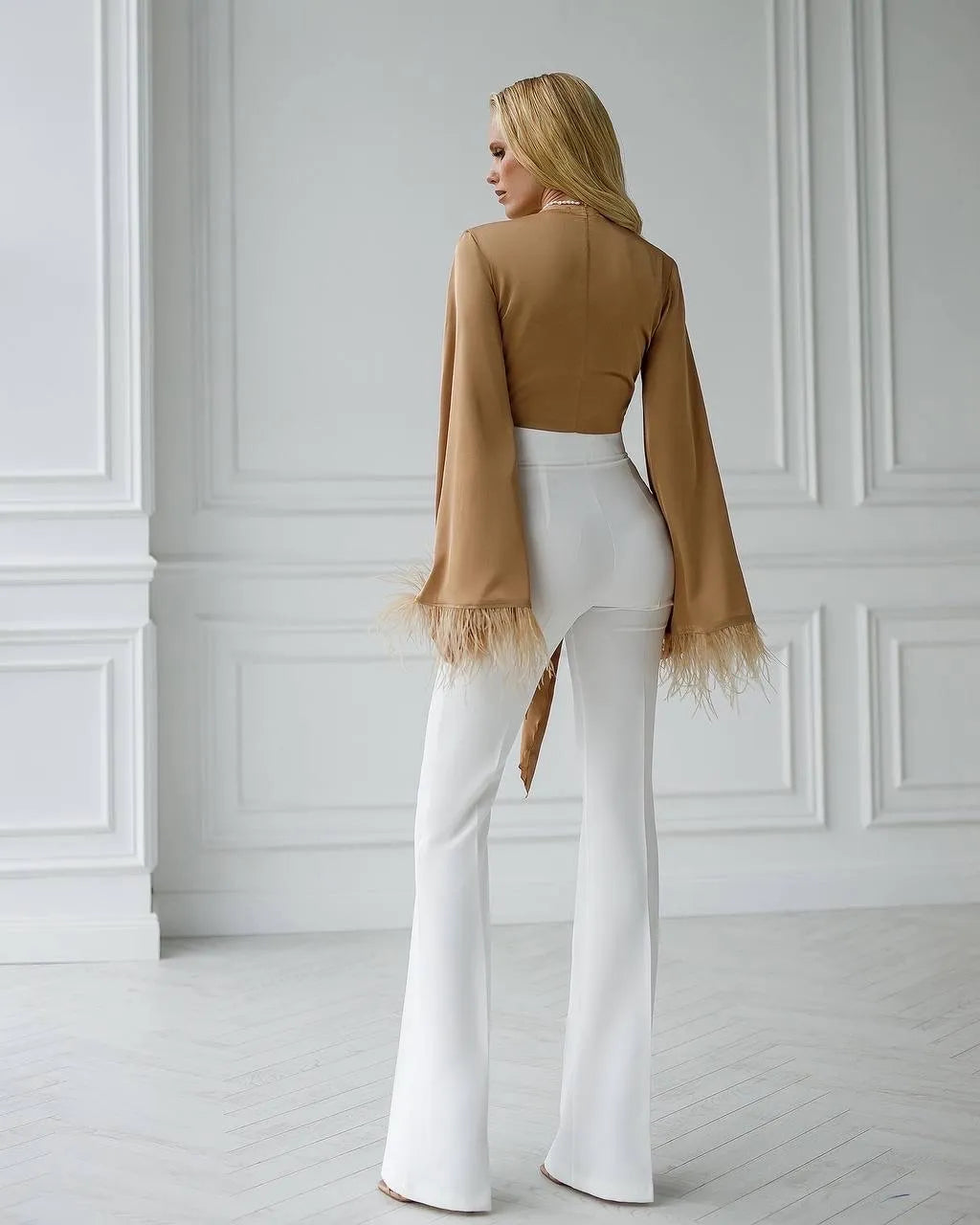 Baltos kelnės "High waist flares"