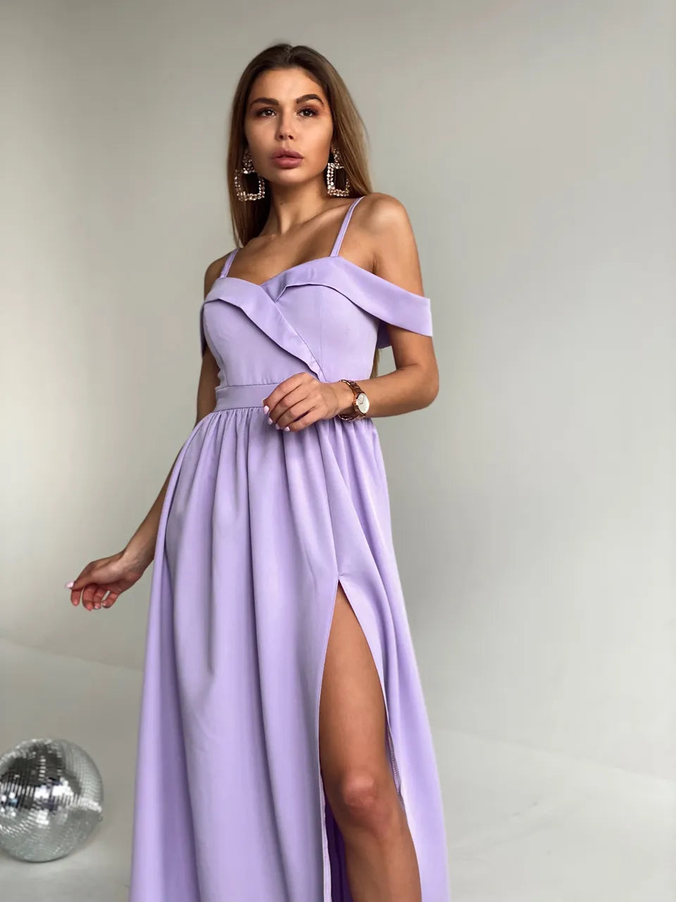 Ilga suknelė "Purple split"