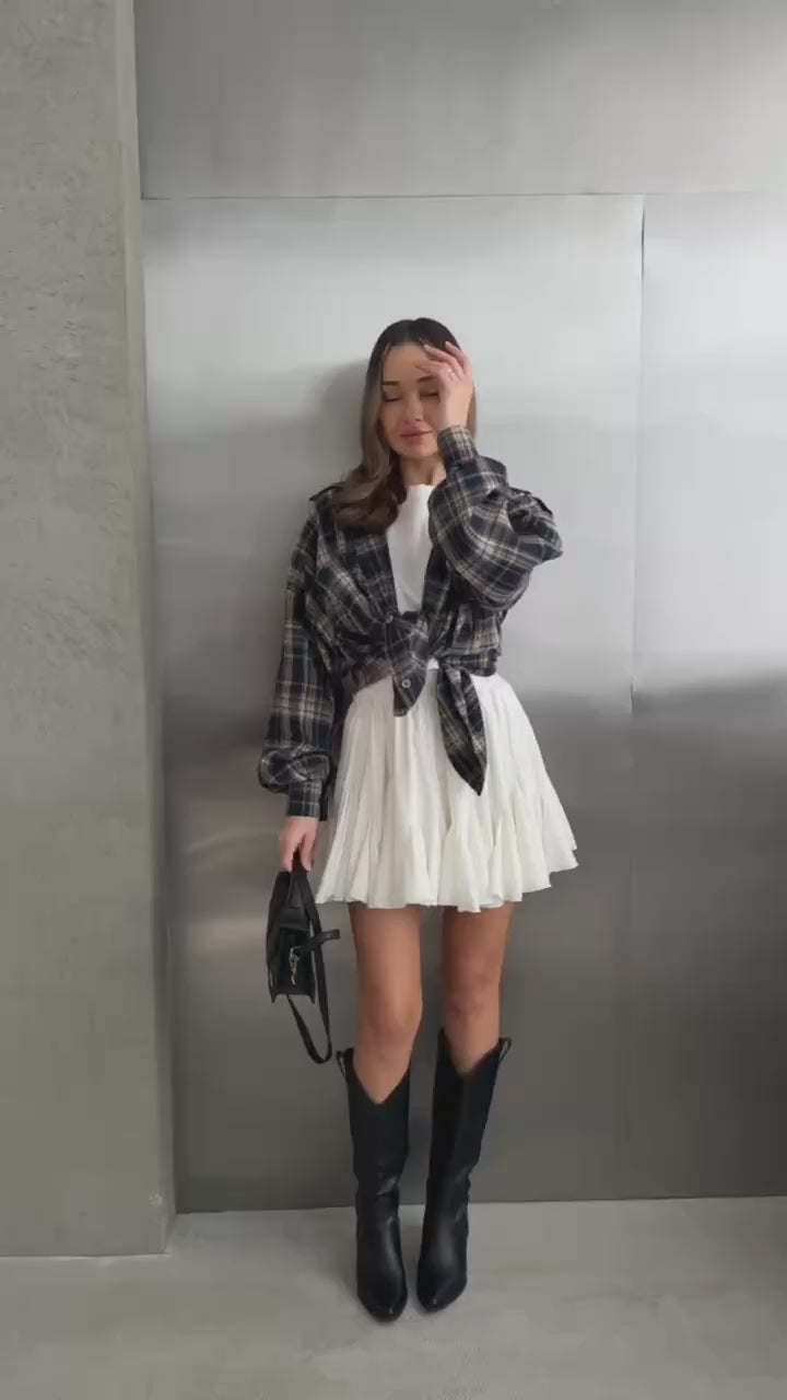 Pieno baltumo sijonas "Marta"