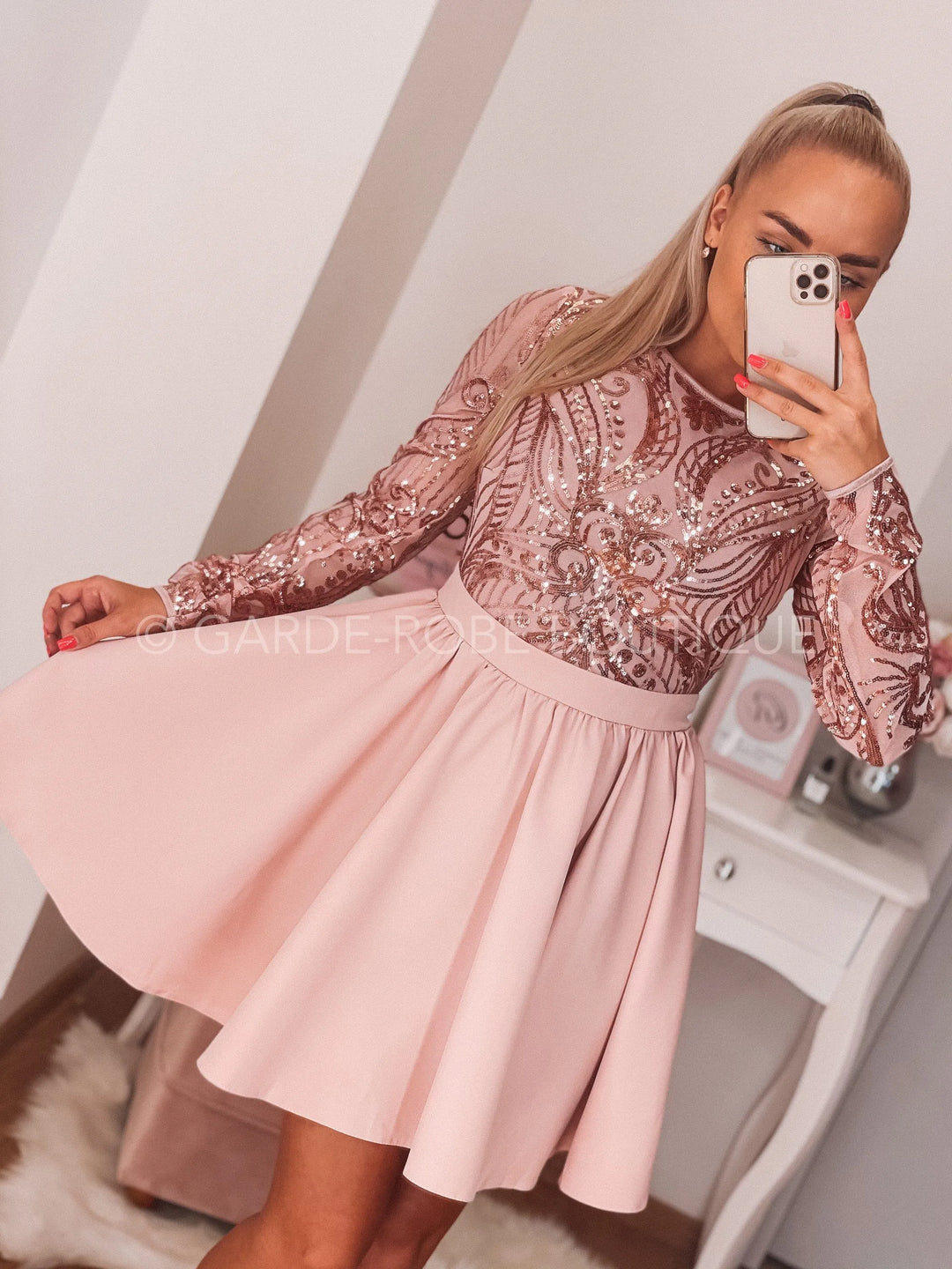 Mini dress "Pink sequin"