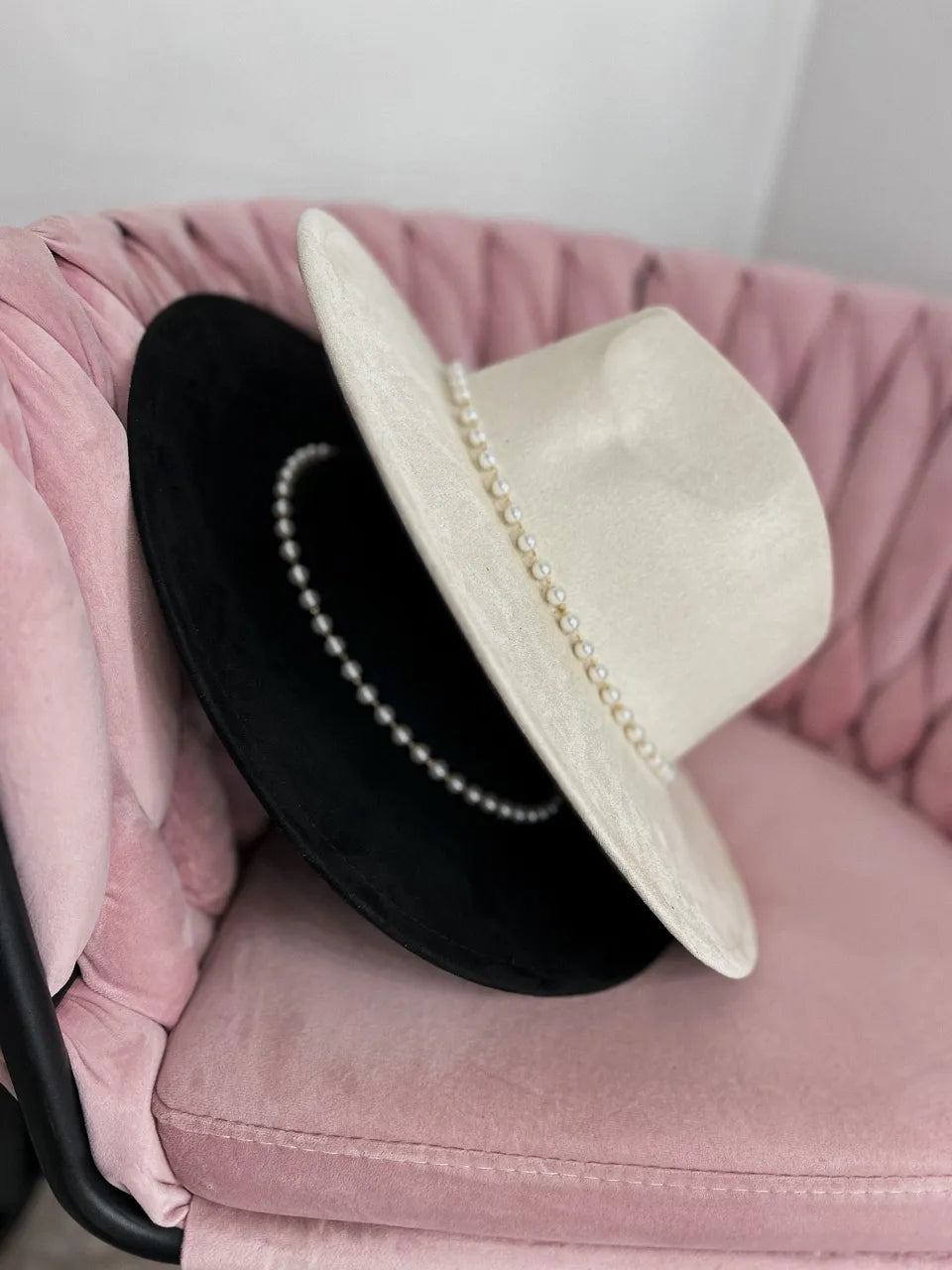 Skrybėlė "Pearl belt"