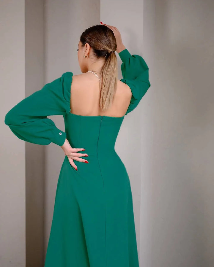 Žalia midi suknelė "Elastic shoulder"